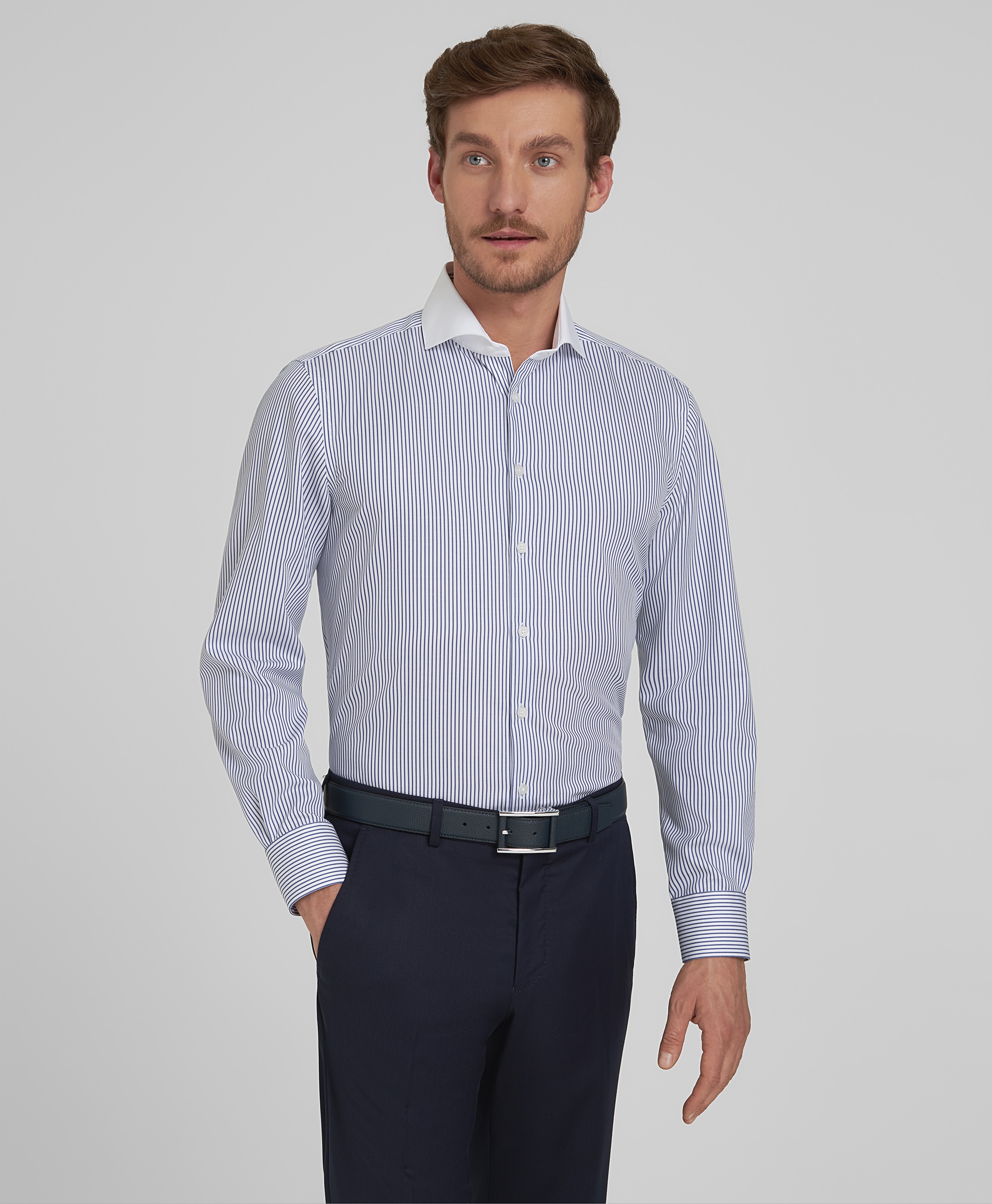 Рубашка хлопковая, не требует утюжки, прямой силуэт