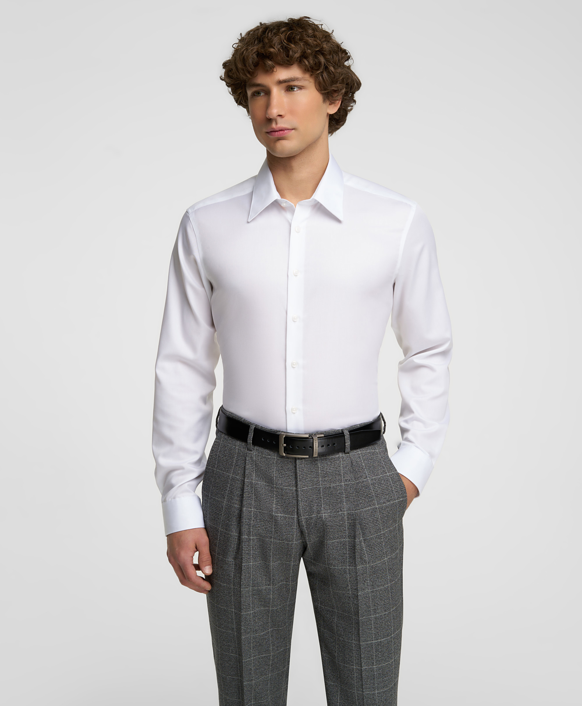 Рубашка из ткани стрейч, прилегающий силуэт