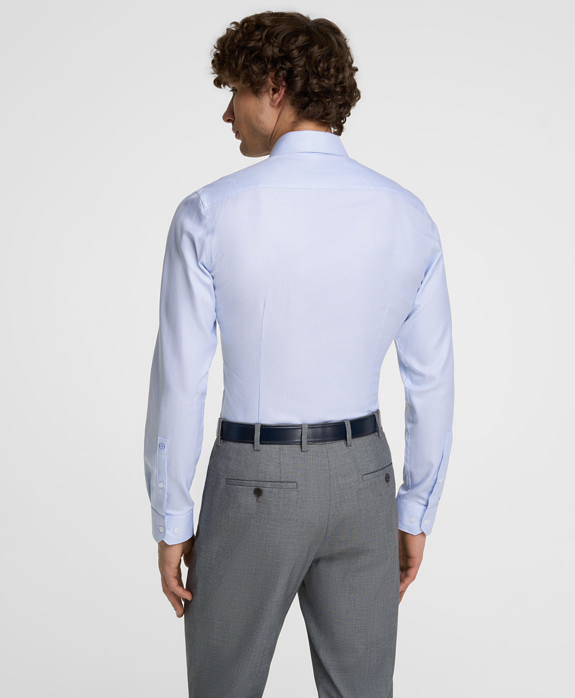 Рубашка хлопковая из ткани стрейч, прилегающий силуэт