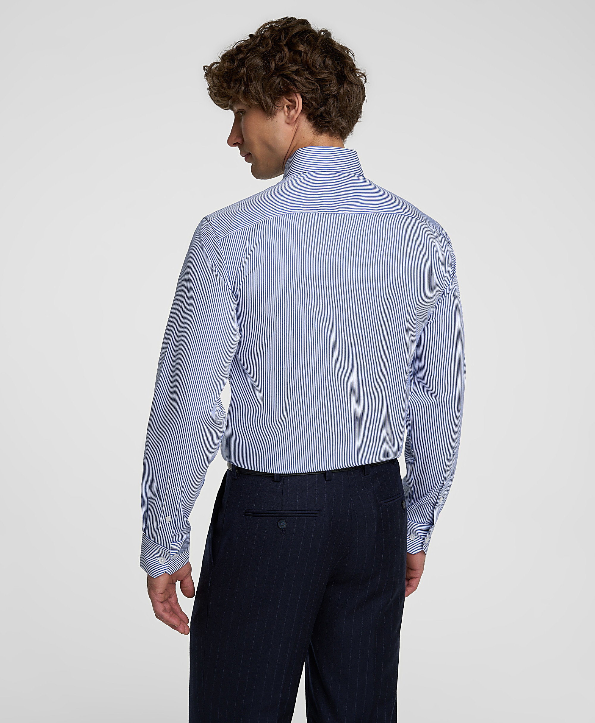 Рубашка хлопковая, не требует утюжки, прямой силуэт