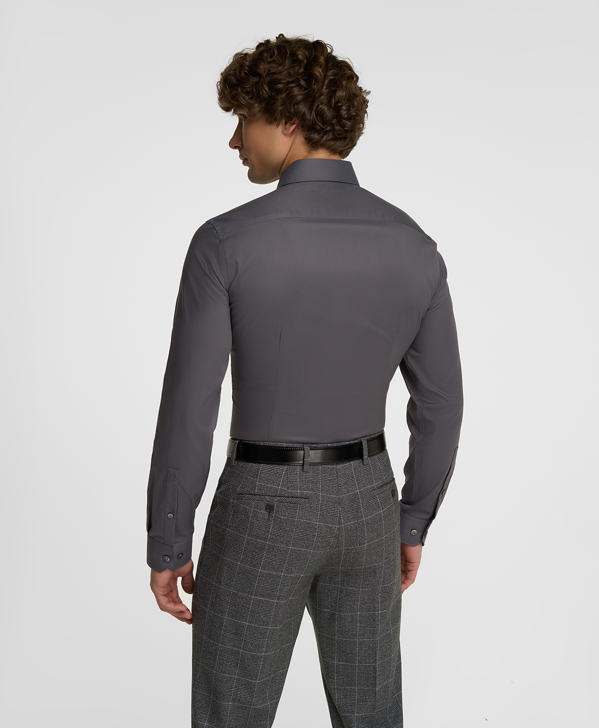 Рубашка из ткани стрейч, прилегающий силуэт