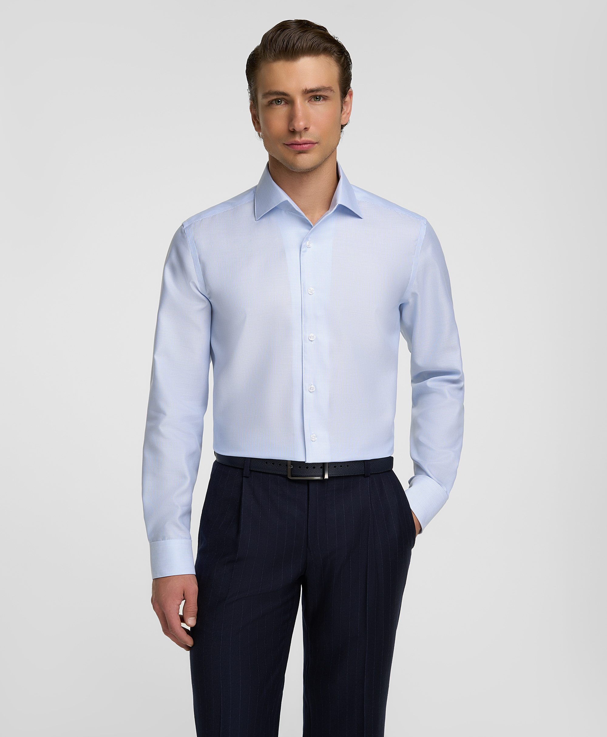 Рубашка хлопковая, не требует утюжки, полуприлегающий силуэт