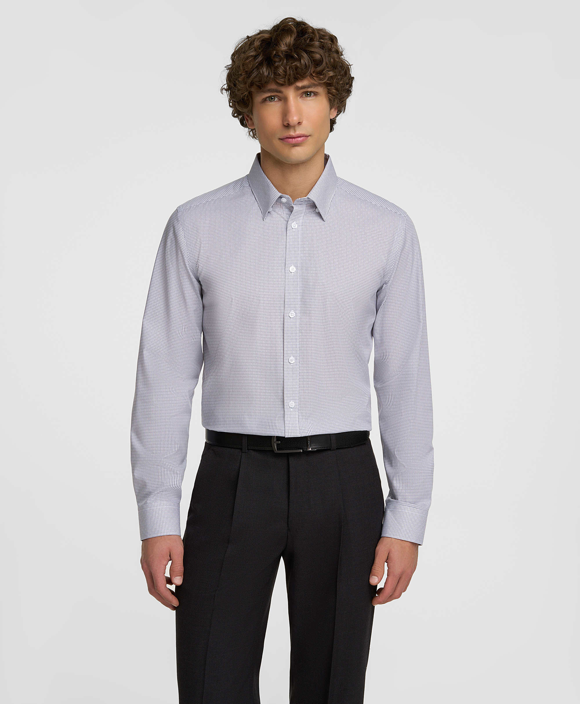 Рубашка хлопковая, легкая в уходе, полуприлегающий силуэт