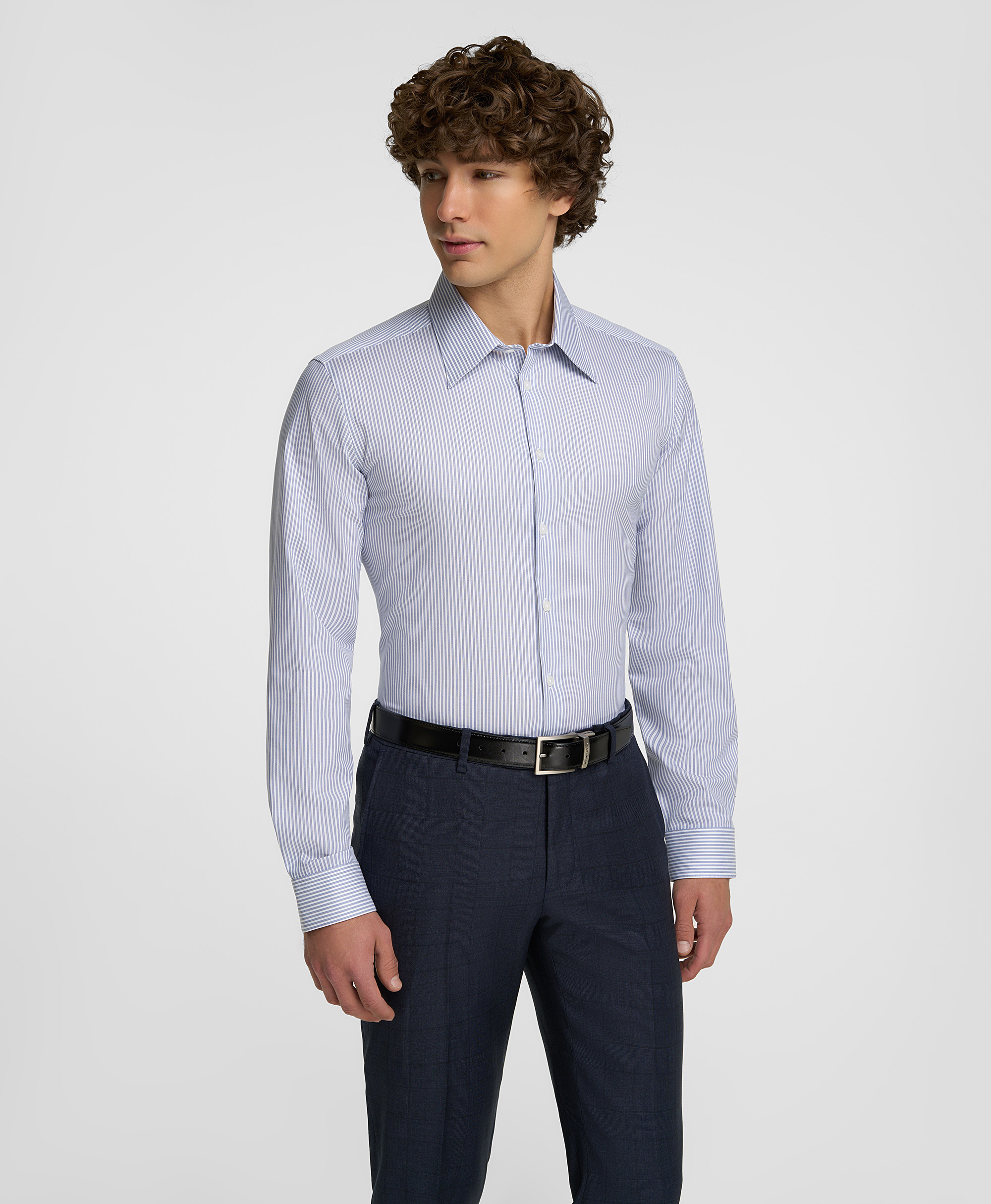 Рубашка из ткани стрейч, прилегающий силуэт