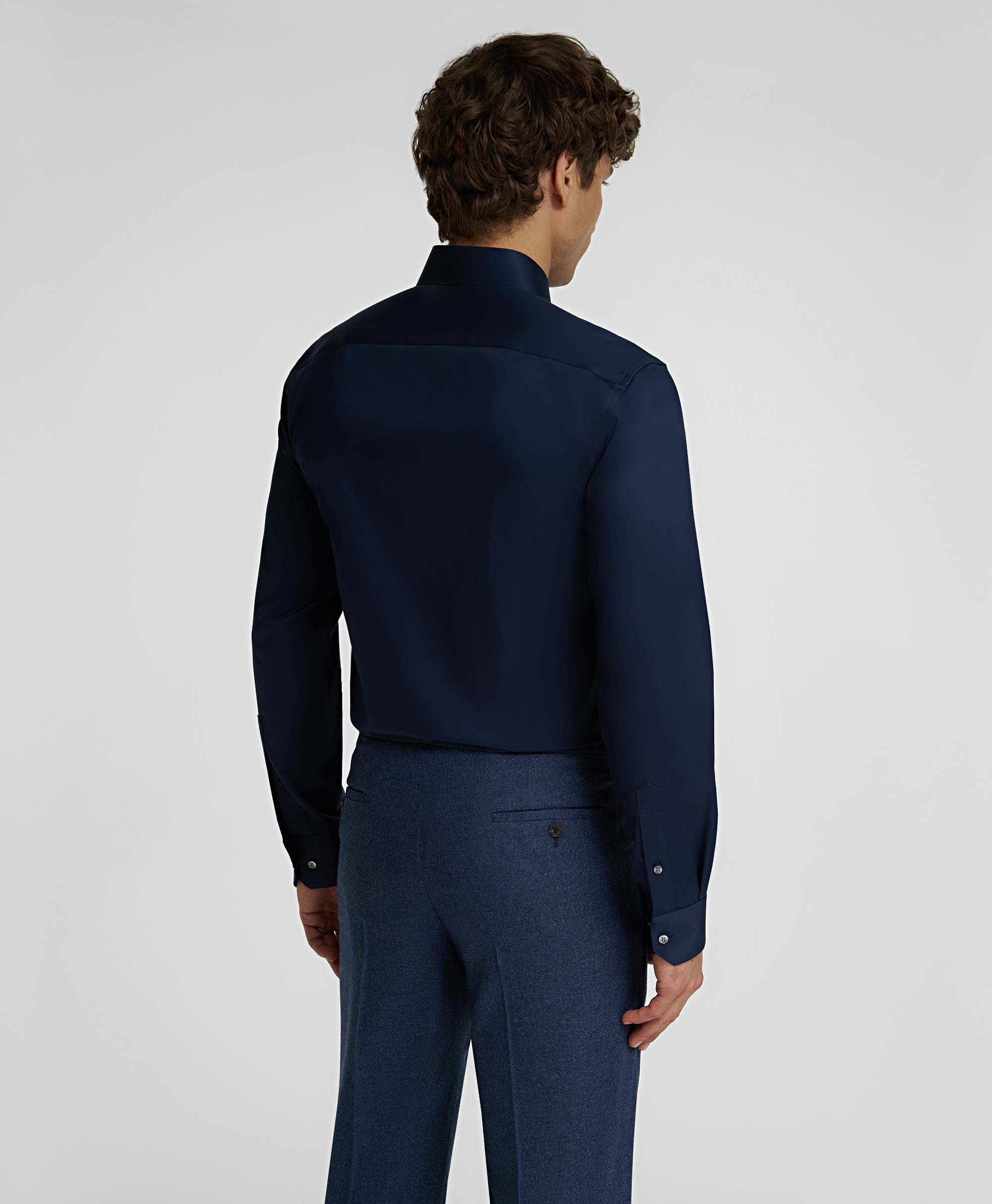 Рубашка, не требует утюжки, прямой силуэт