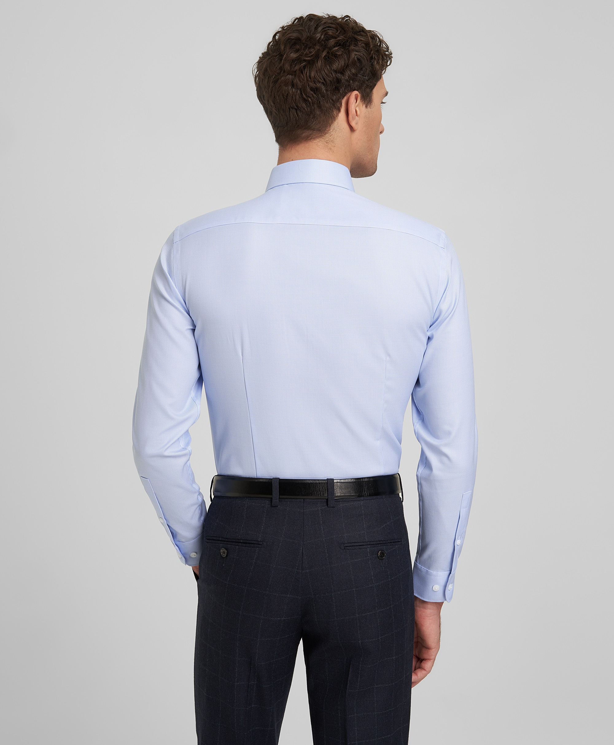 Рубашка хлопковая, не требует утюжки, полуприлегающий силуэт