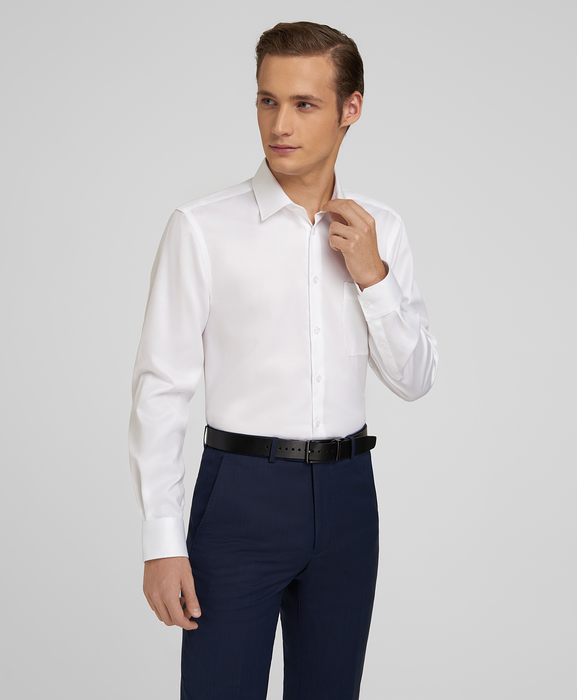 Рубашка хлопковая, легкая в уходе, прямой силуэт