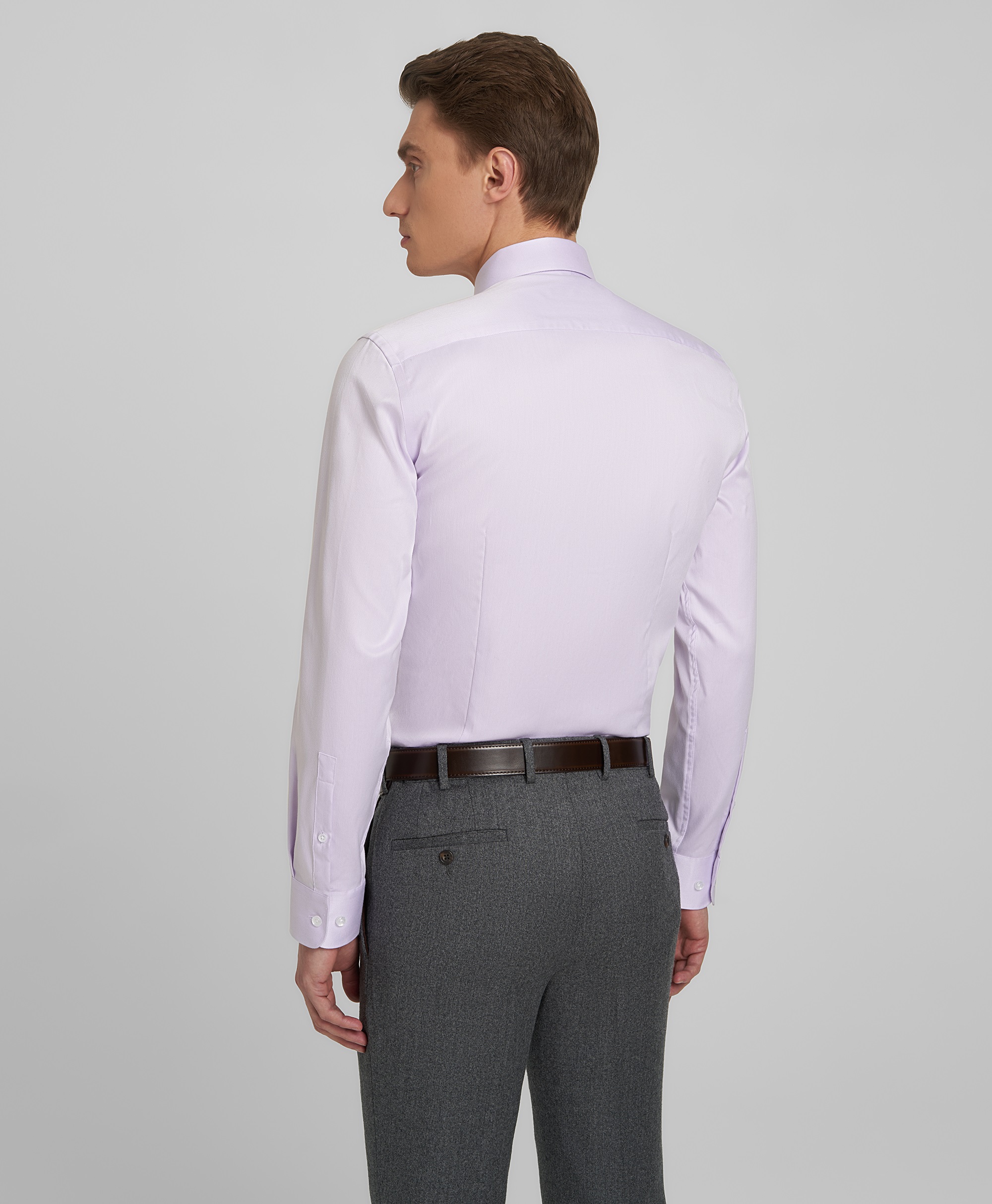 Рубашка хлопковая, легкая в уходе, полуприлегающий силуэт