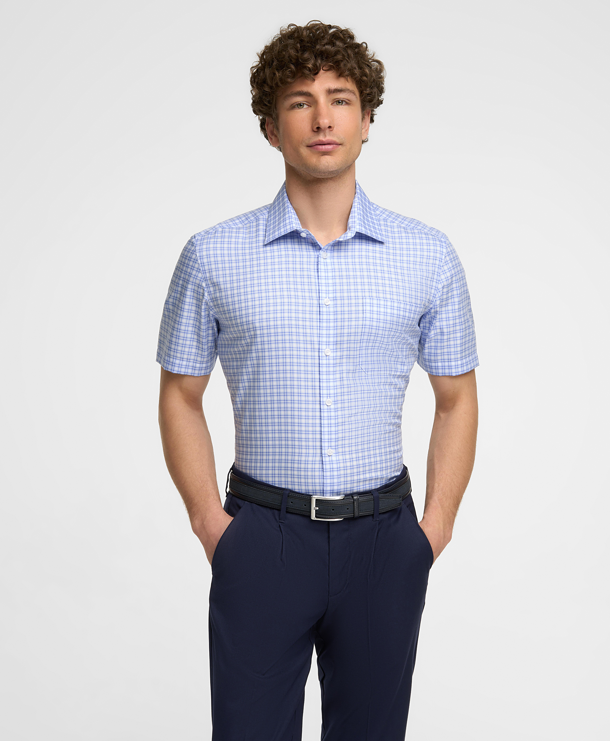 Рубашка хлопковая, не требует утюжки, полуприлегающий силуэт