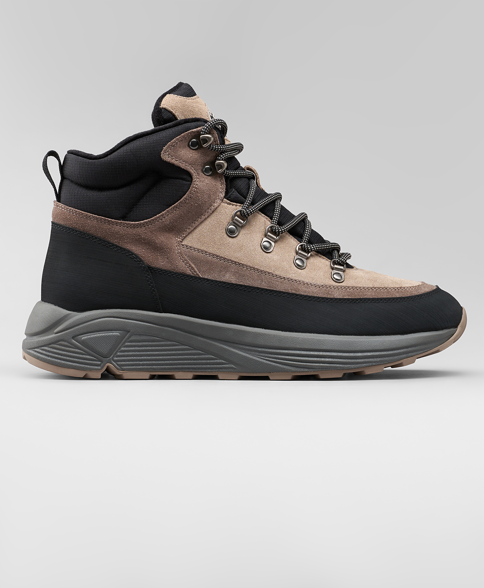 Ботинки утеплённые