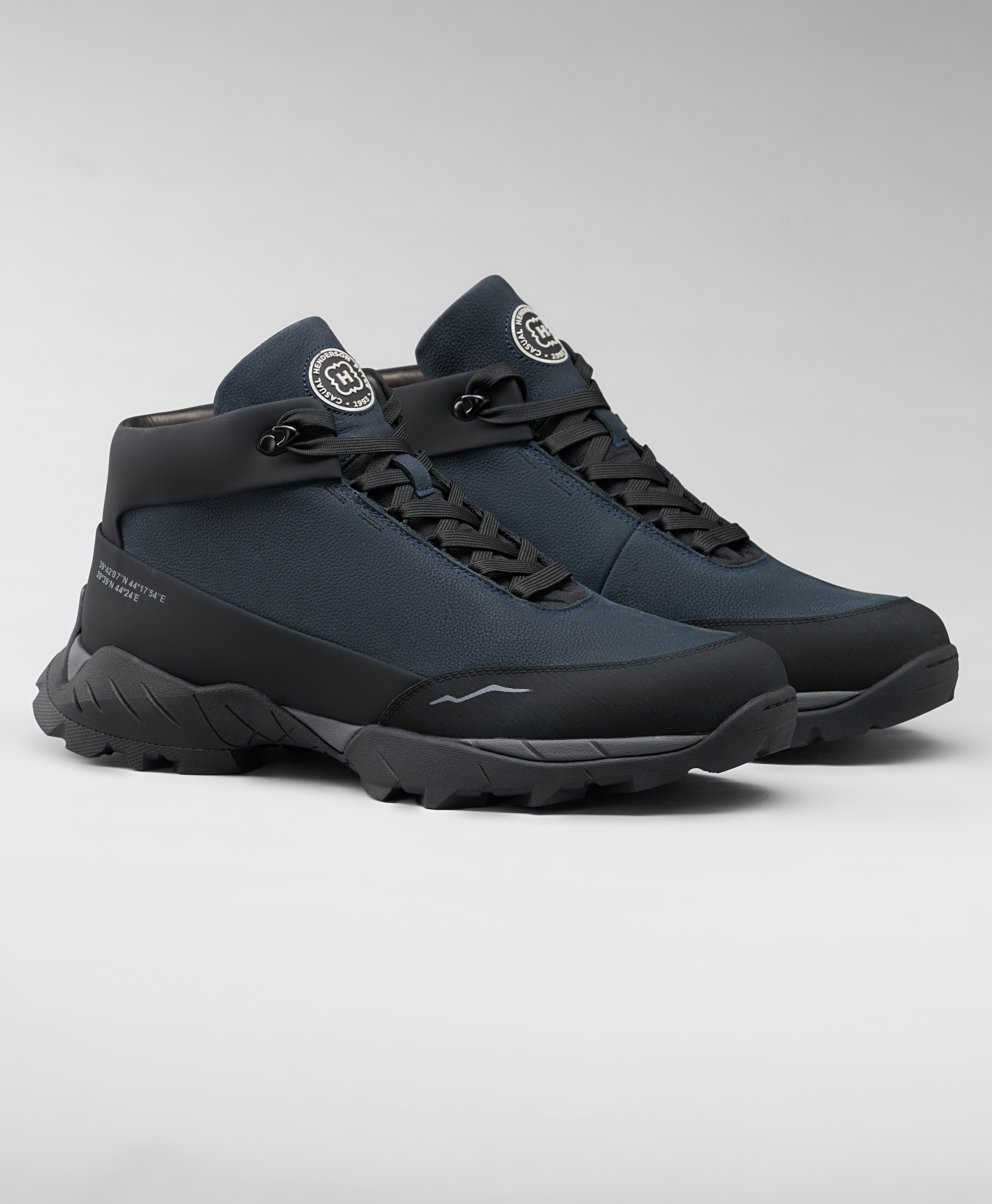 Ботинки утеплённые