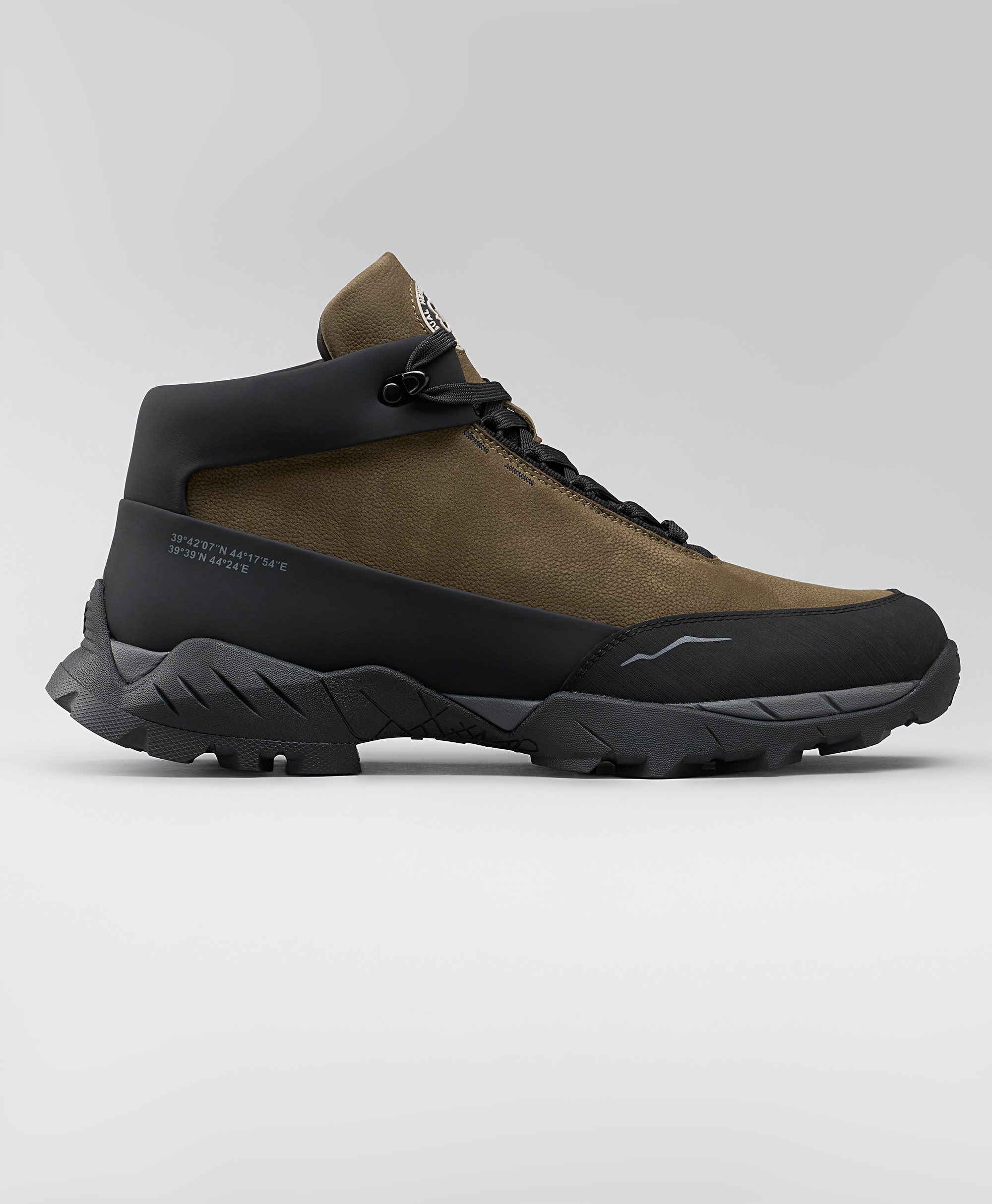 Ботинки утеплённые