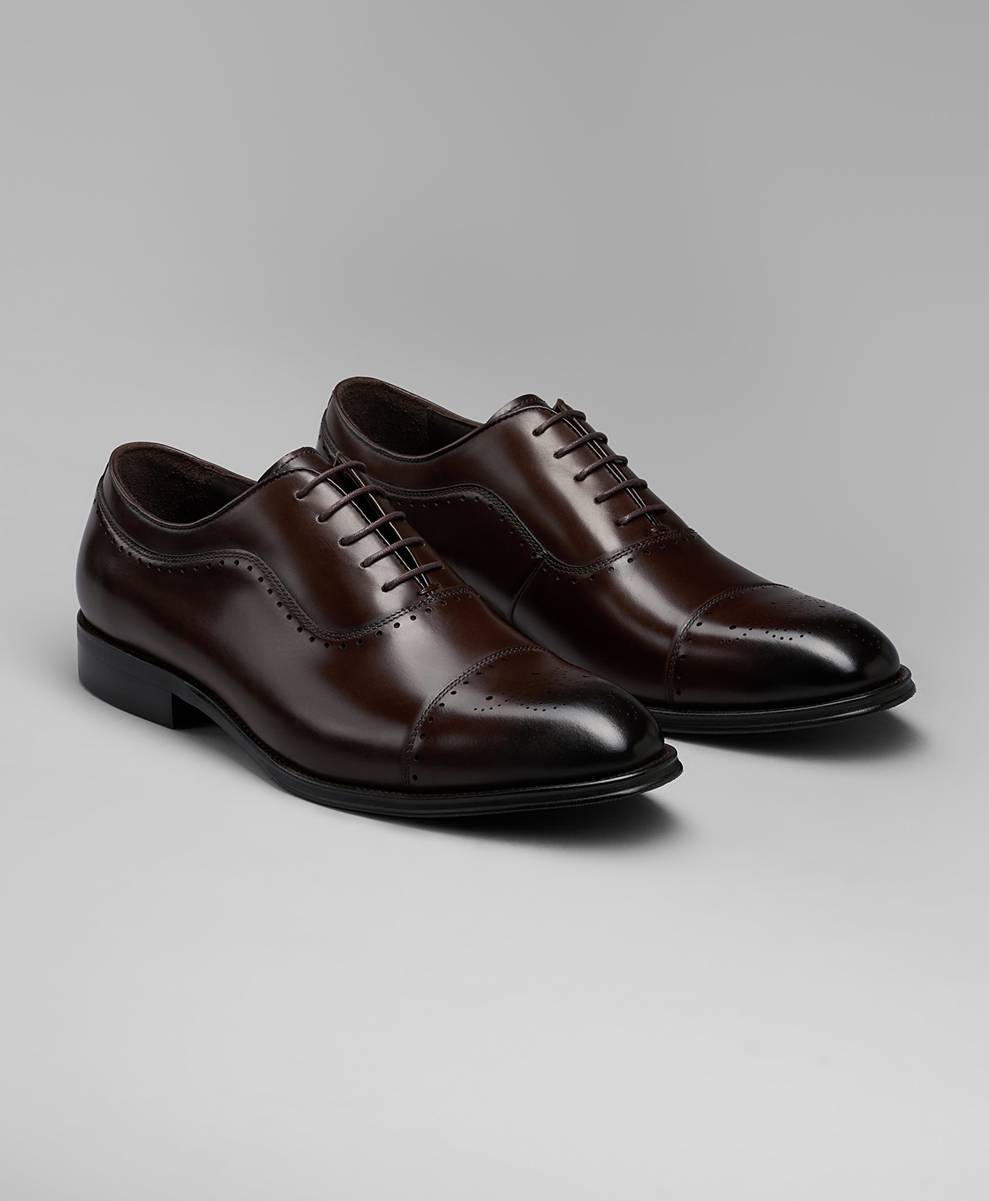 Обувь HENDERSON