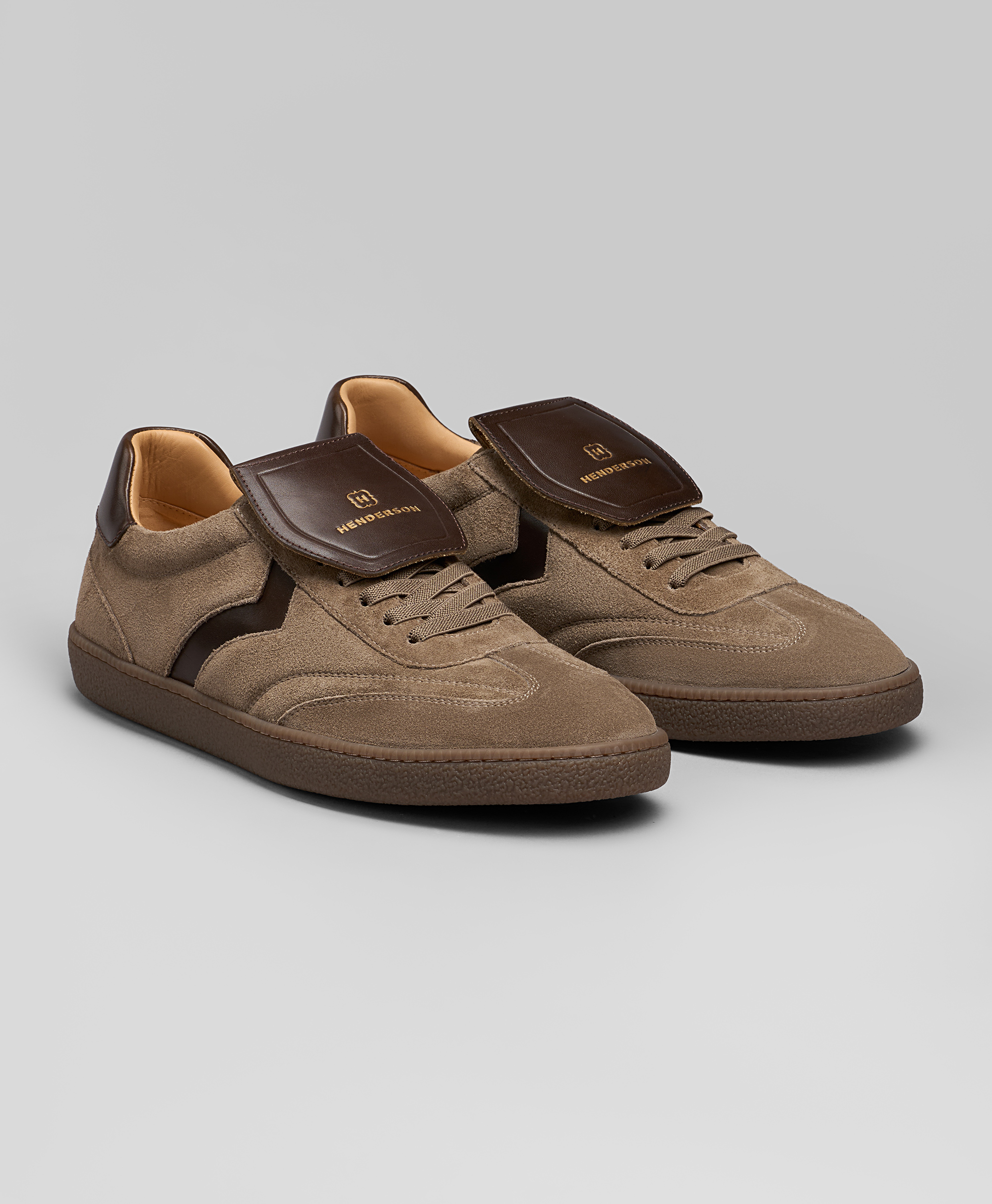 Кроссовки HENDERSON