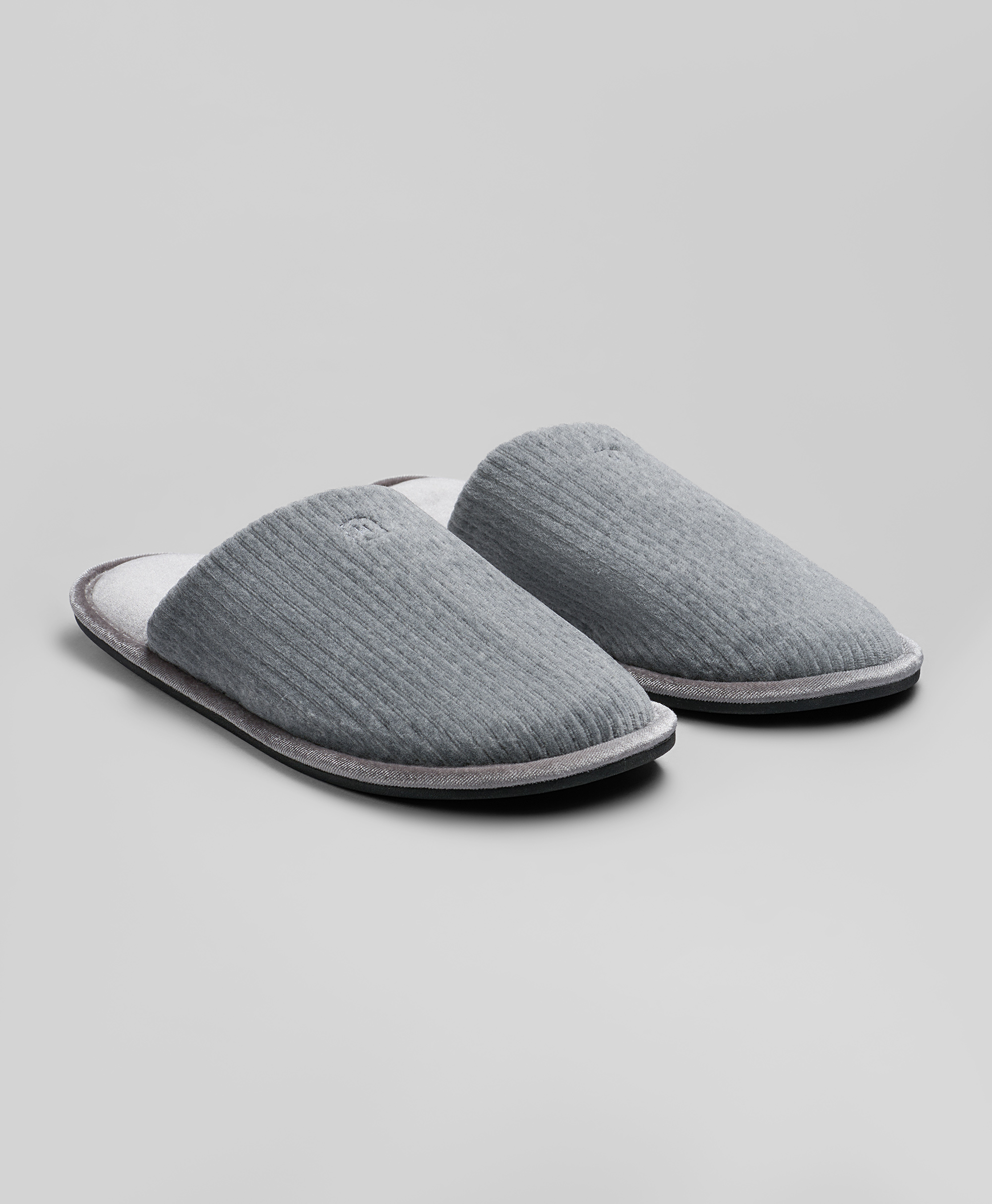 Тапочки HENDERSON