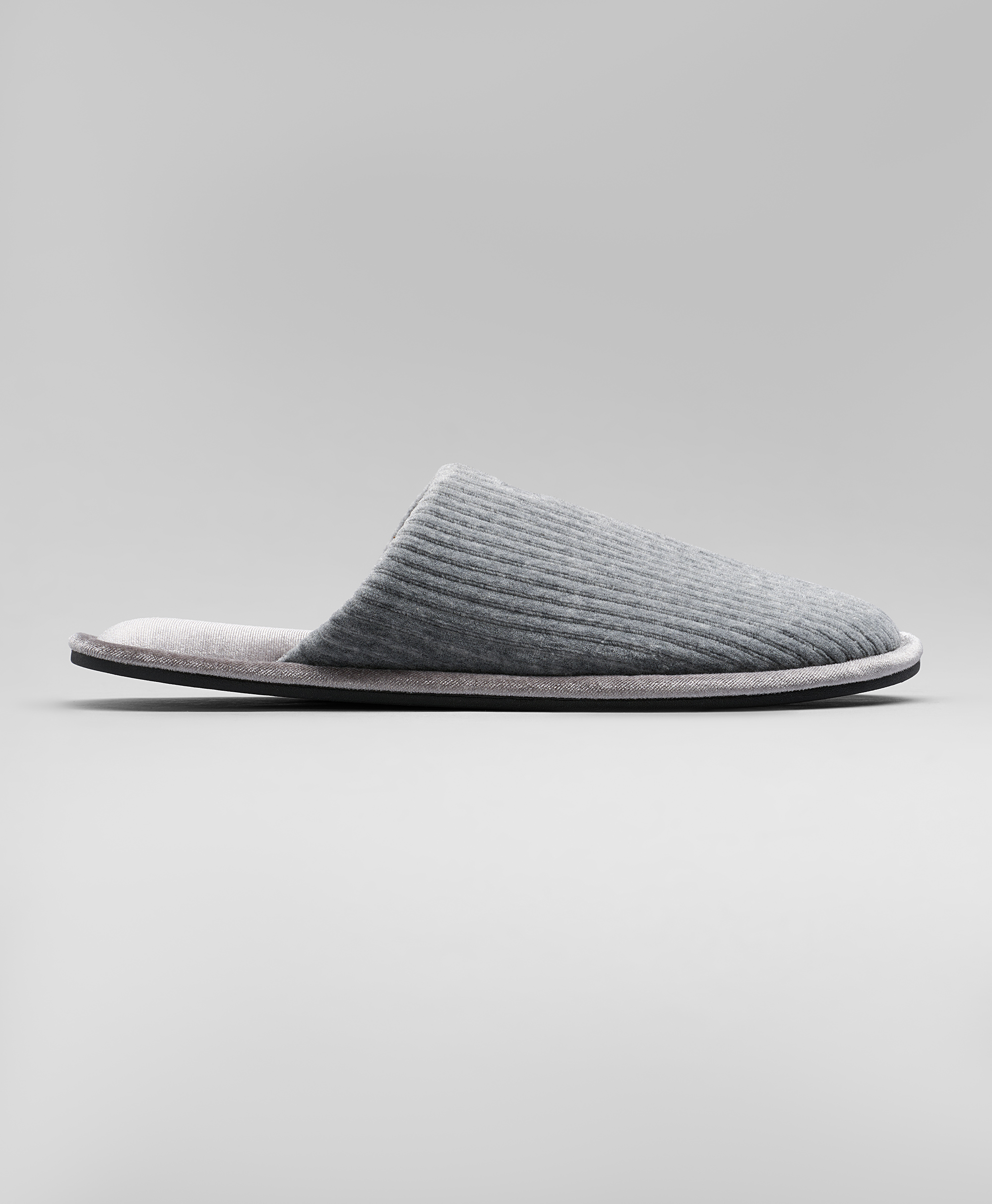 Тапочки HENDERSON