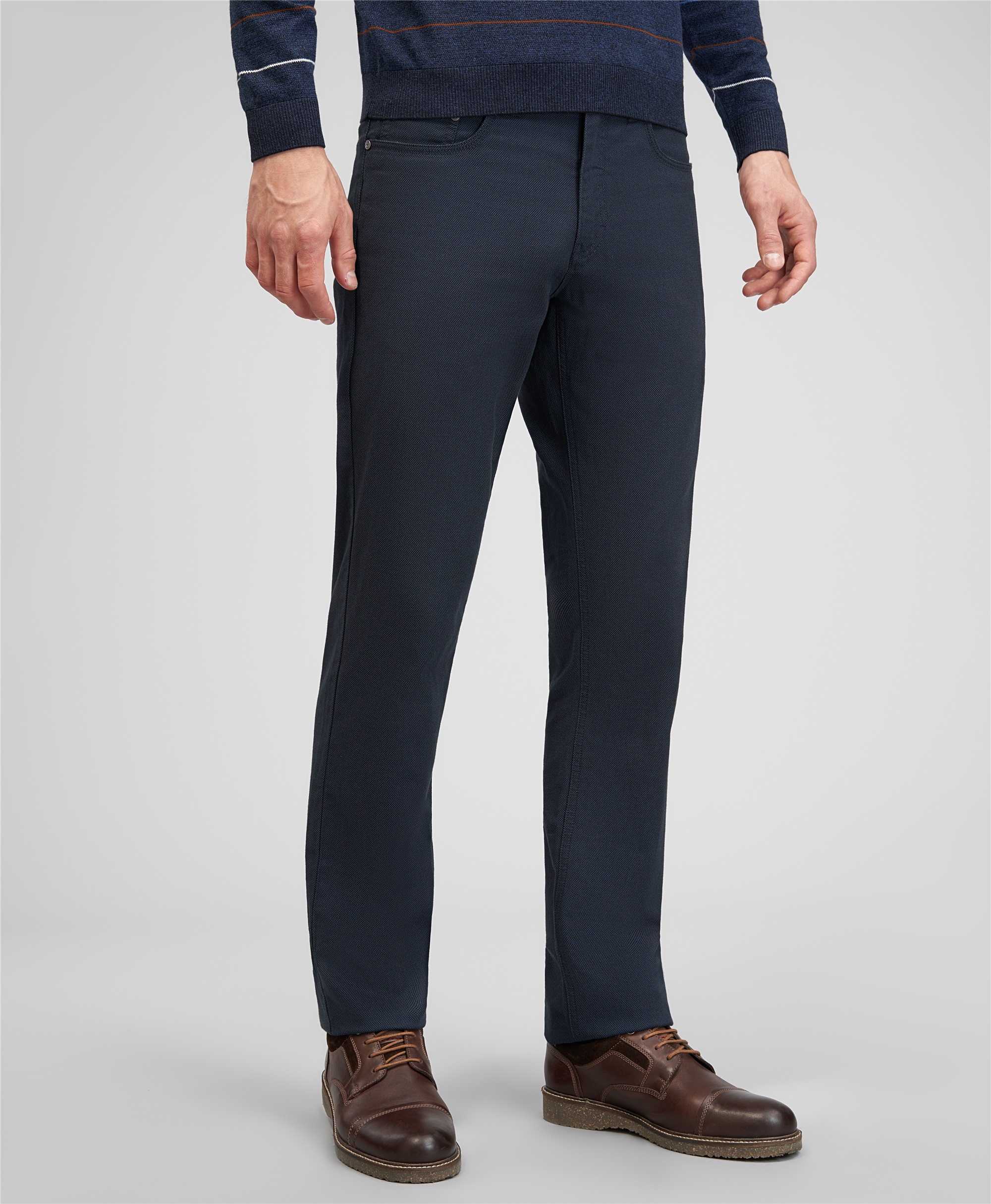 Брюки 5 карманов, прямой силуэт