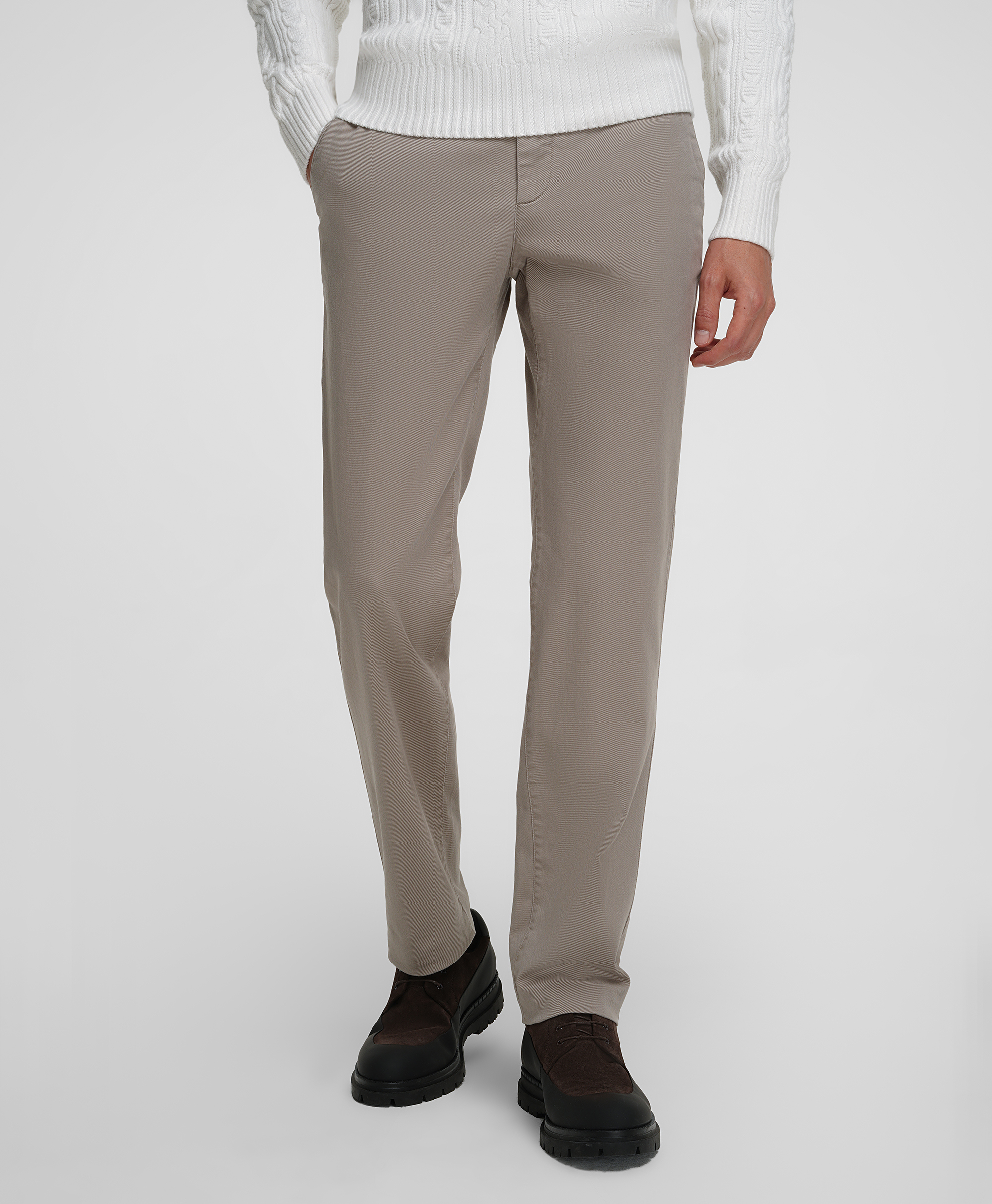 Брюки-чинос, прямой силуэт