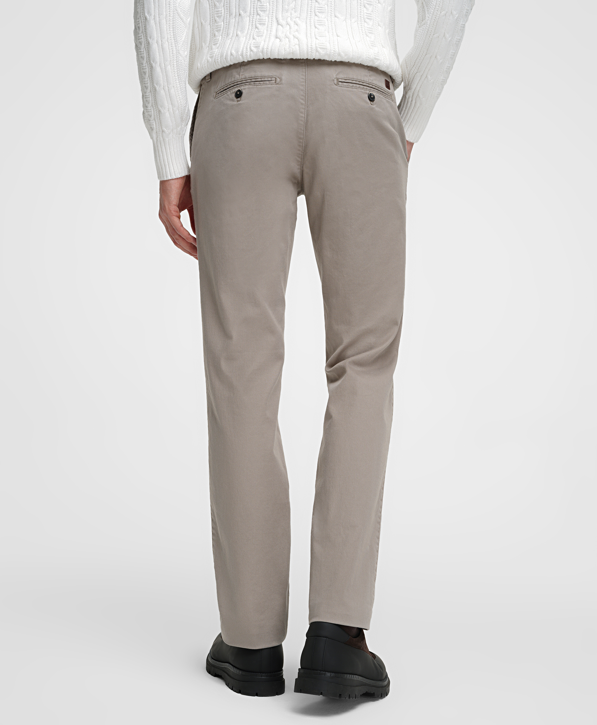 Брюки-чинос, прямой силуэт