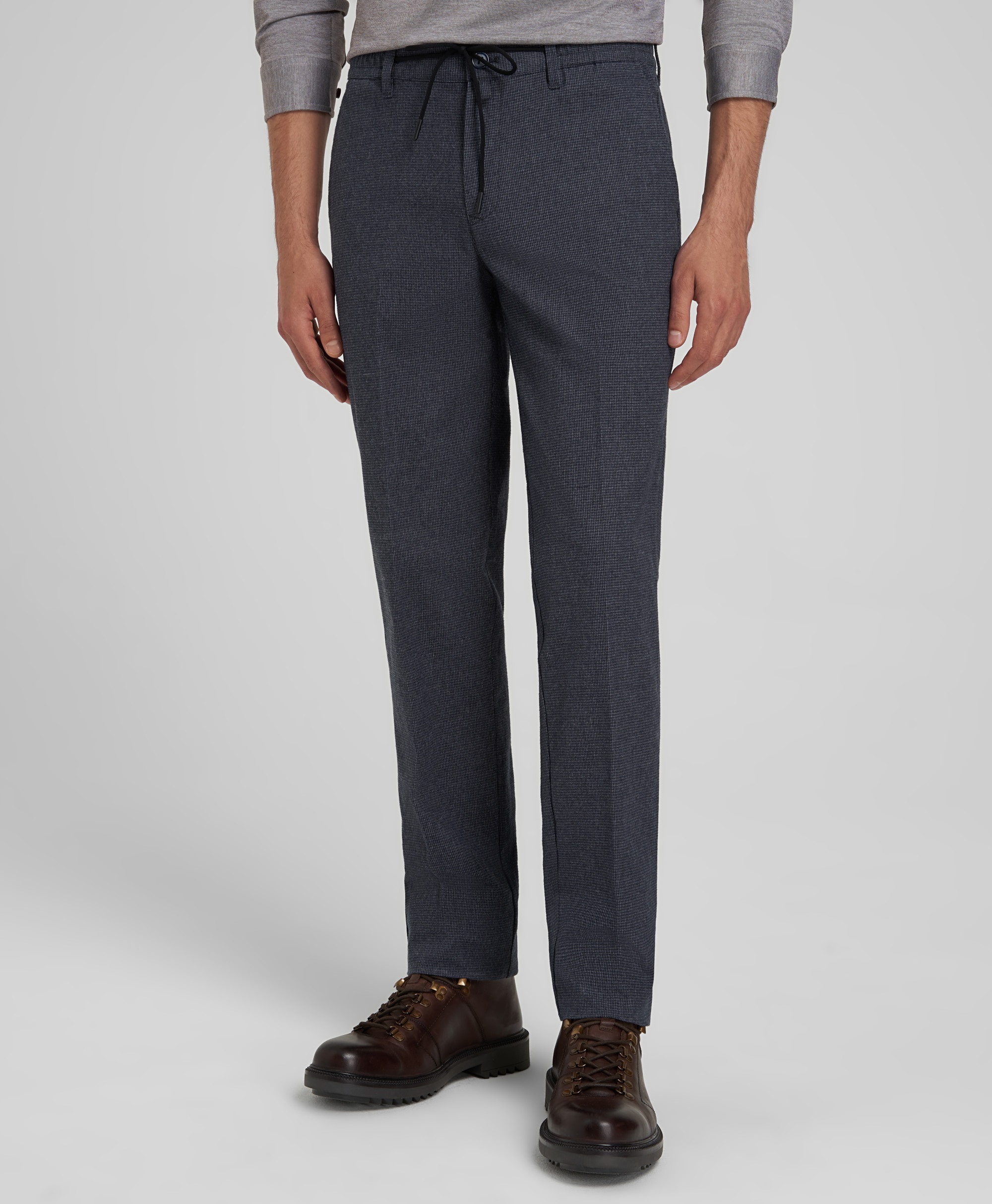 Брюки-чинос, прямой силуэт