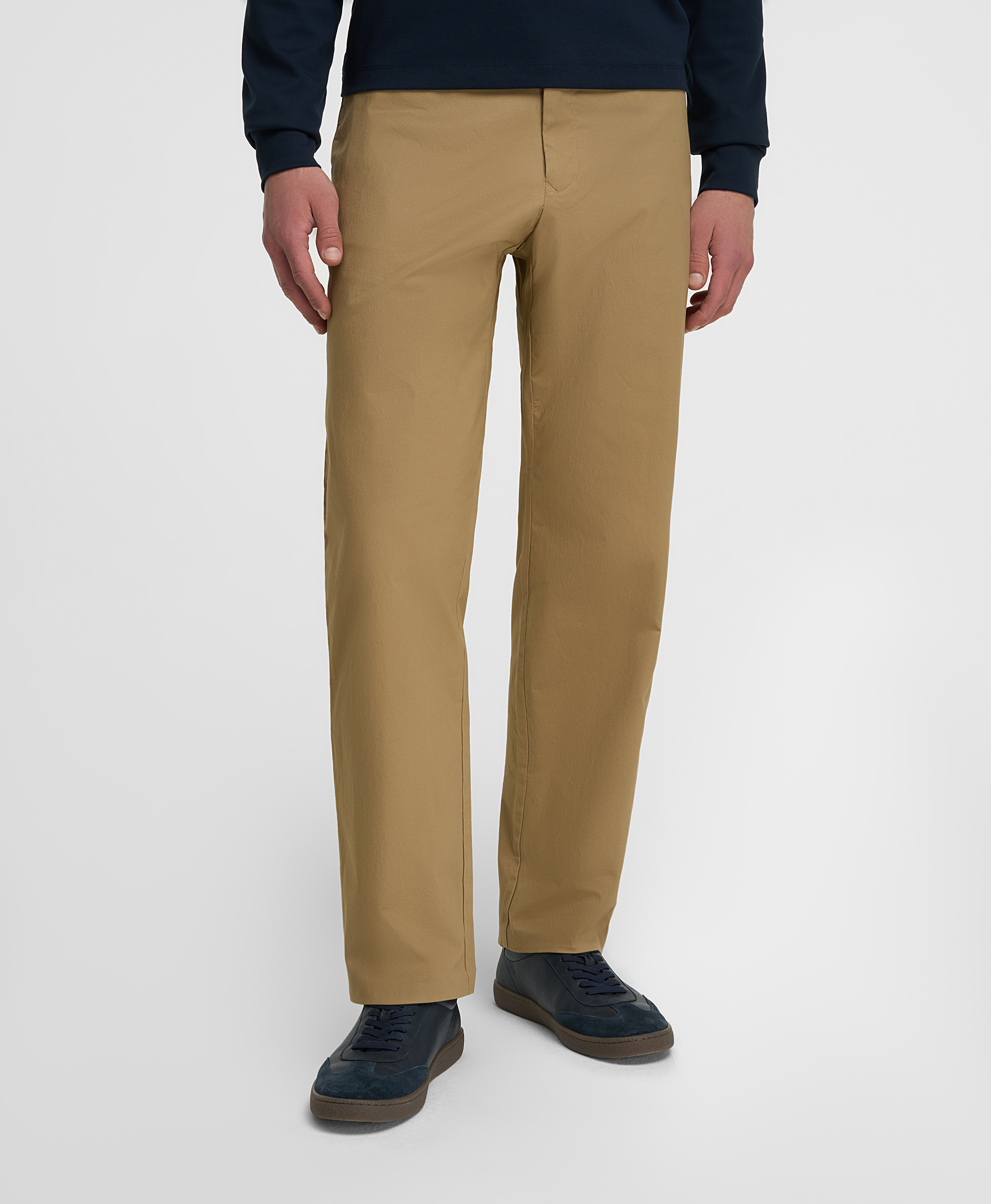 Брюки-чинос, прямой силуэт