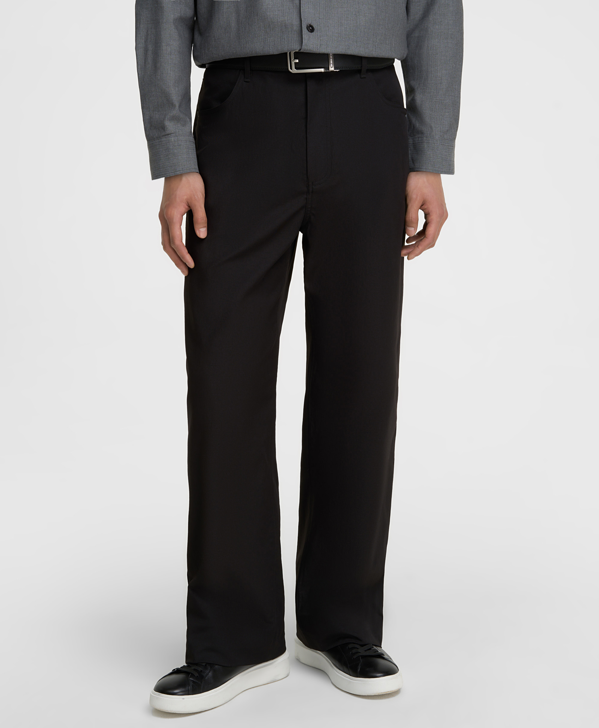 Брюки 5 карманов, прямой силуэт