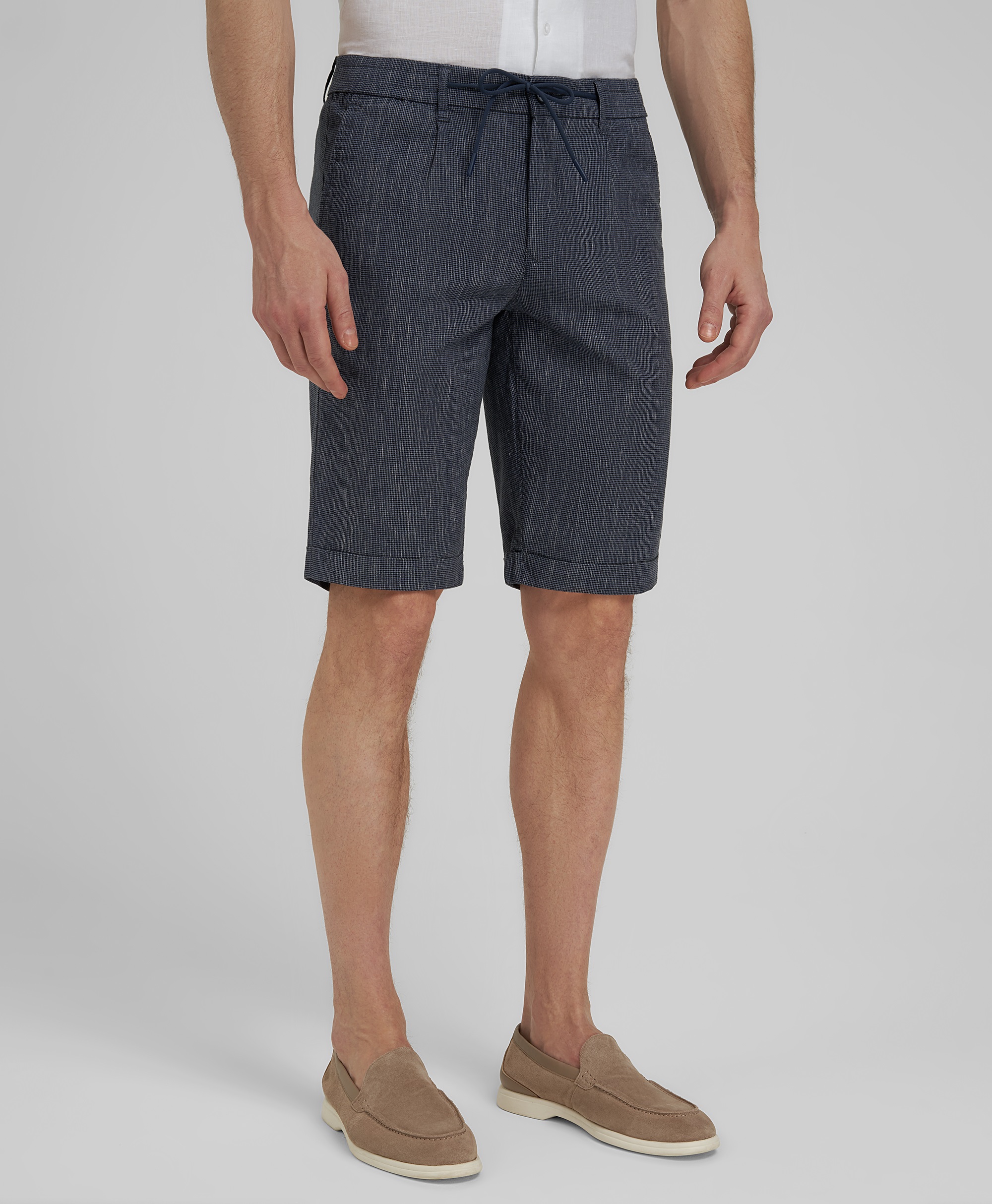 Шорты-чинос, прямой силуэт