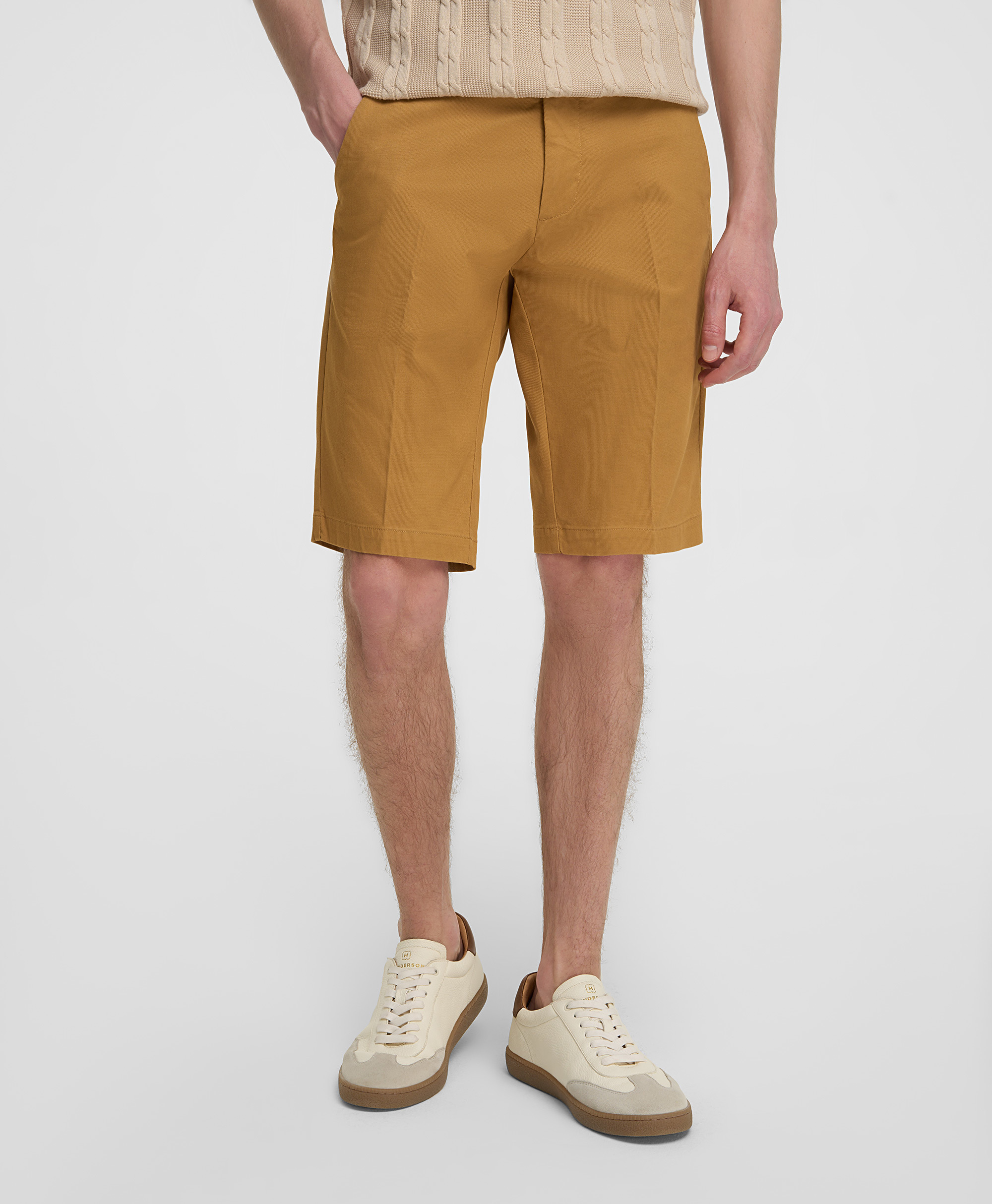 Шорты-чинос, прямой силуэт