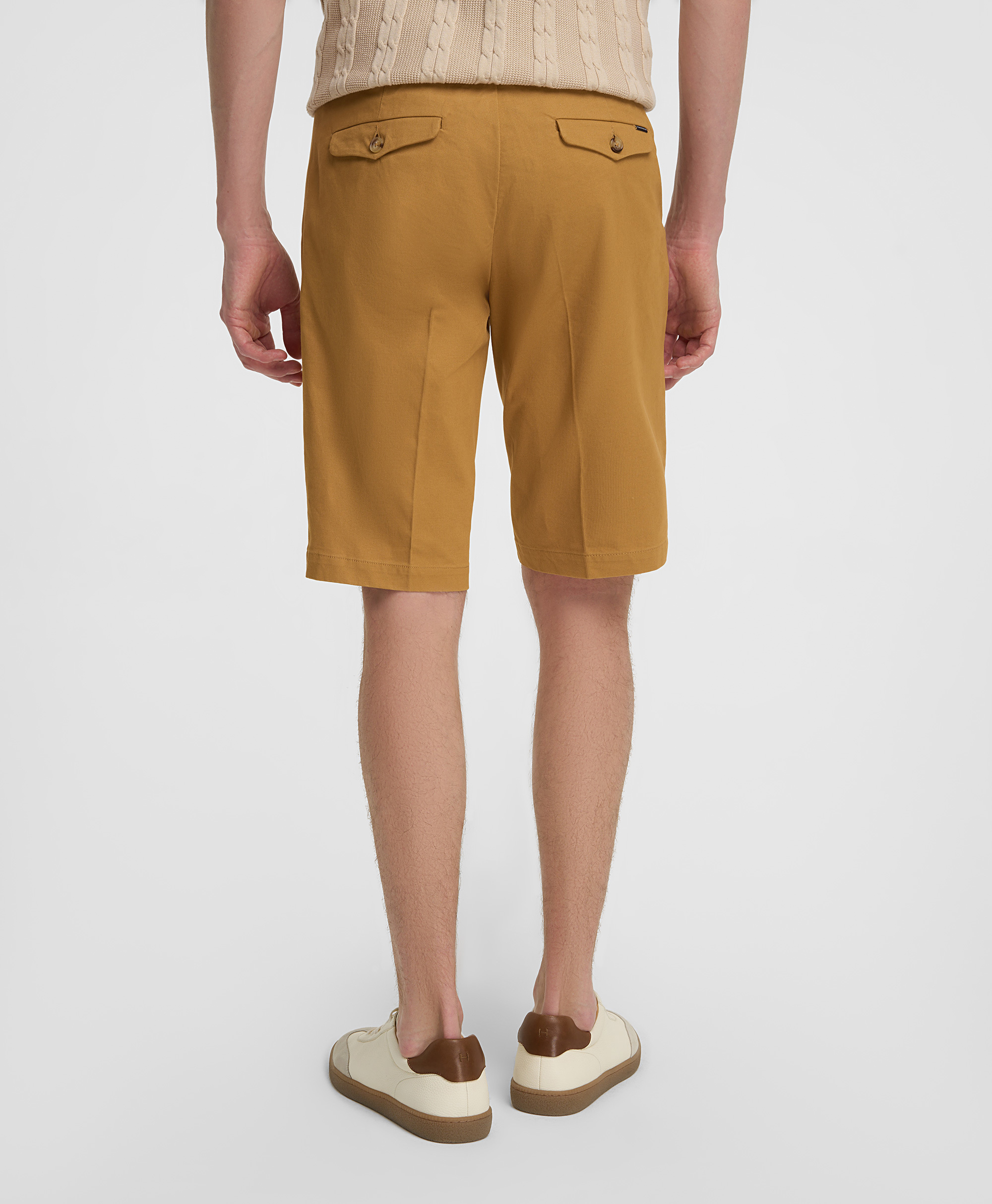 Шорты-чинос, прямой силуэт