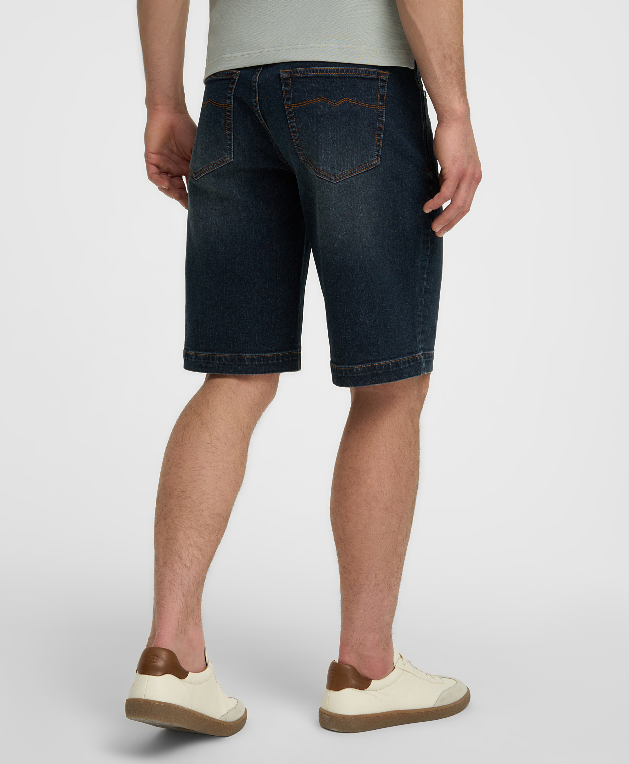 Шорты HENDERSON