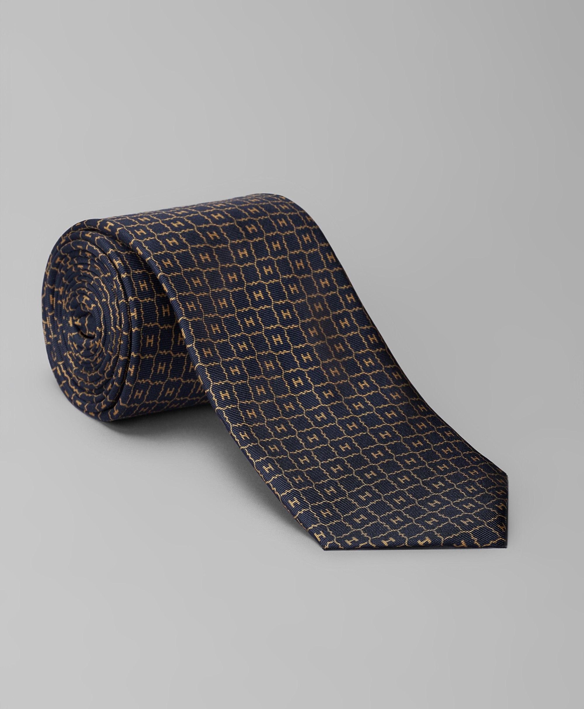 Галстук шёлковый с подкладкой из той же ткани