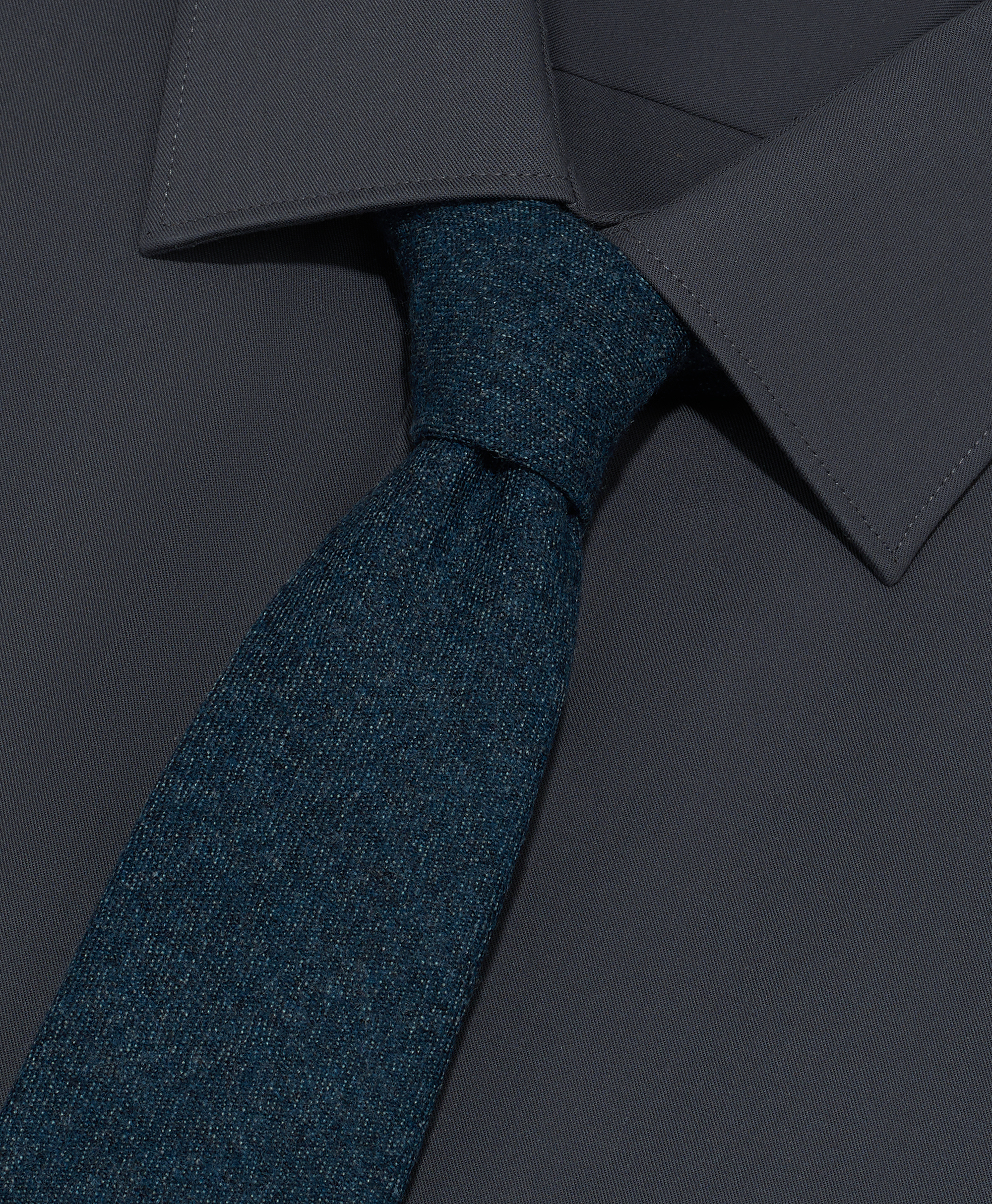 Классический галстук из 100% шерсти от итальянской фабрики Dragо