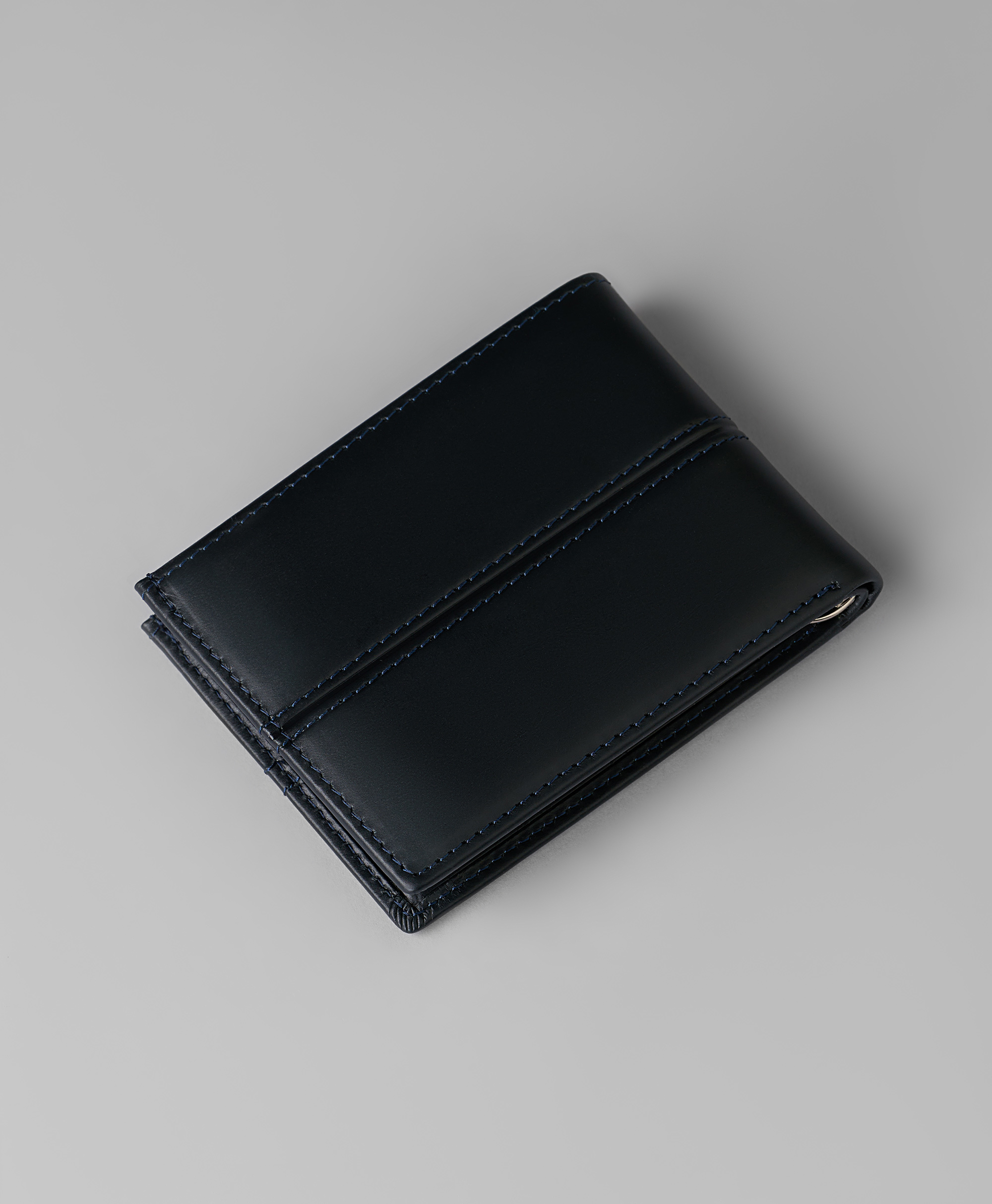 Зажим для денег с RFID-защитой