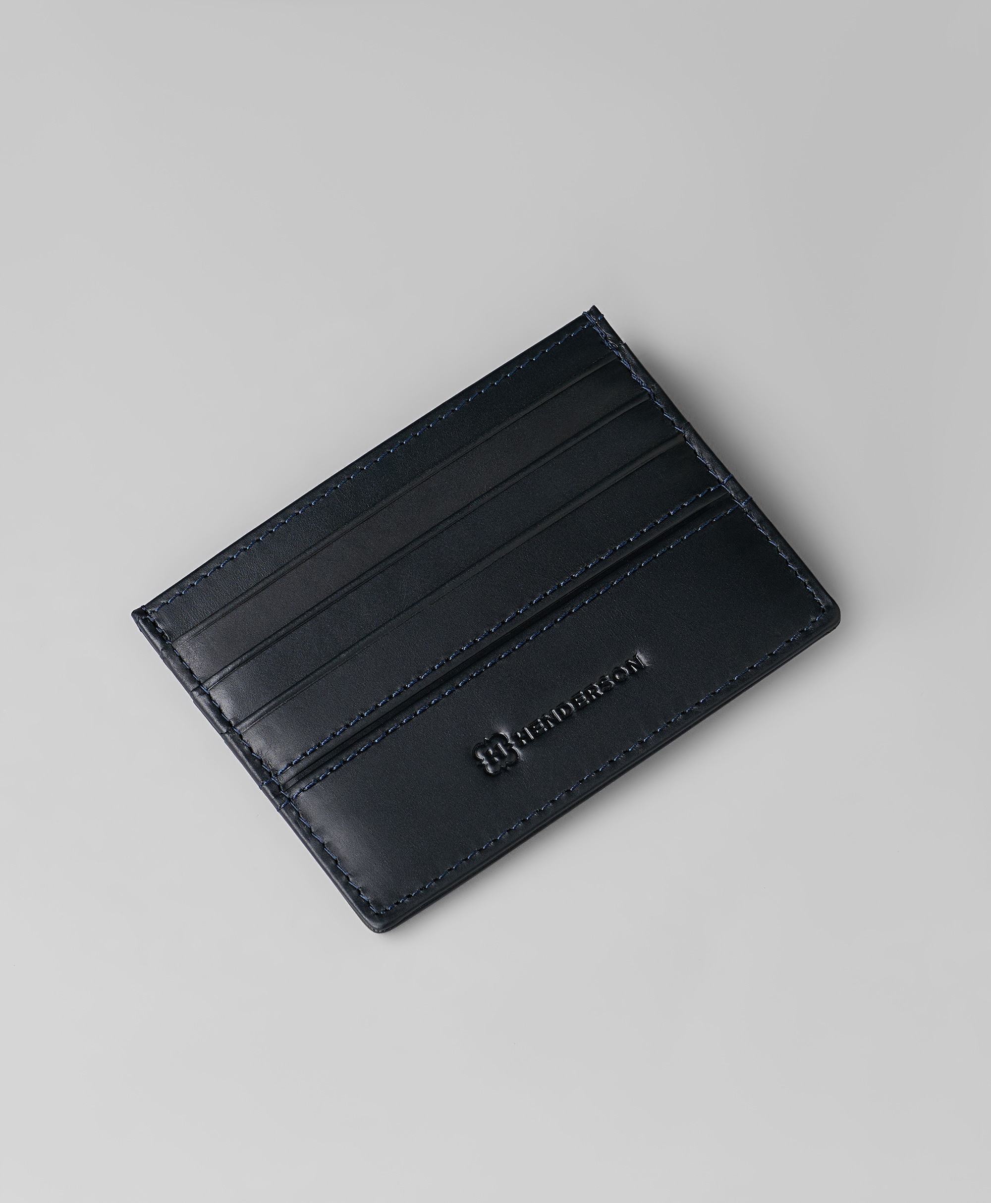 Визитница с RFID-защитой